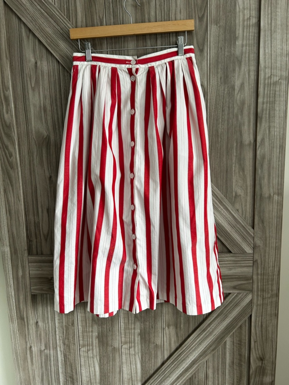 Jones New York Red and White Vertical Stripe Button-Front A-Line Skirt